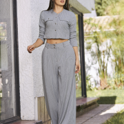 Conjunto en tela acanalada tipo cashimir color gris M720
